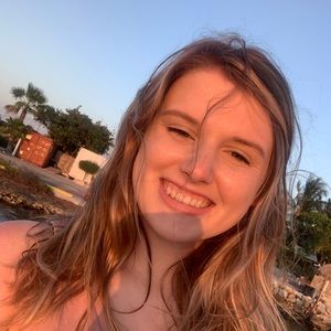 Meet your Posher, Brianna